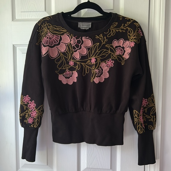 Anthropologie Floral Embroidered Sweatshirt Top Black Pink Flowers XS - Picture 5 of 12